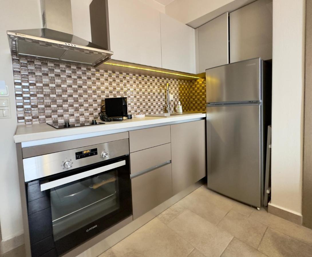 Yulia Luxury Apartments Ouranoupoli Eksteriør billede