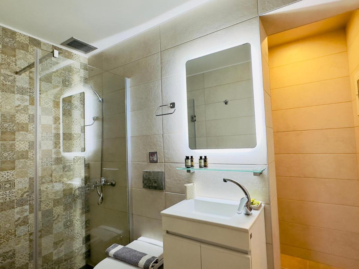 Yulia Luxury Apartments Ouranoupoli Eksteriør billede